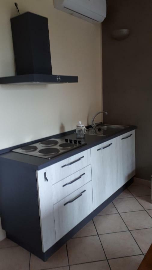Gabrimilla Apartment Puegnago Bagian luar foto