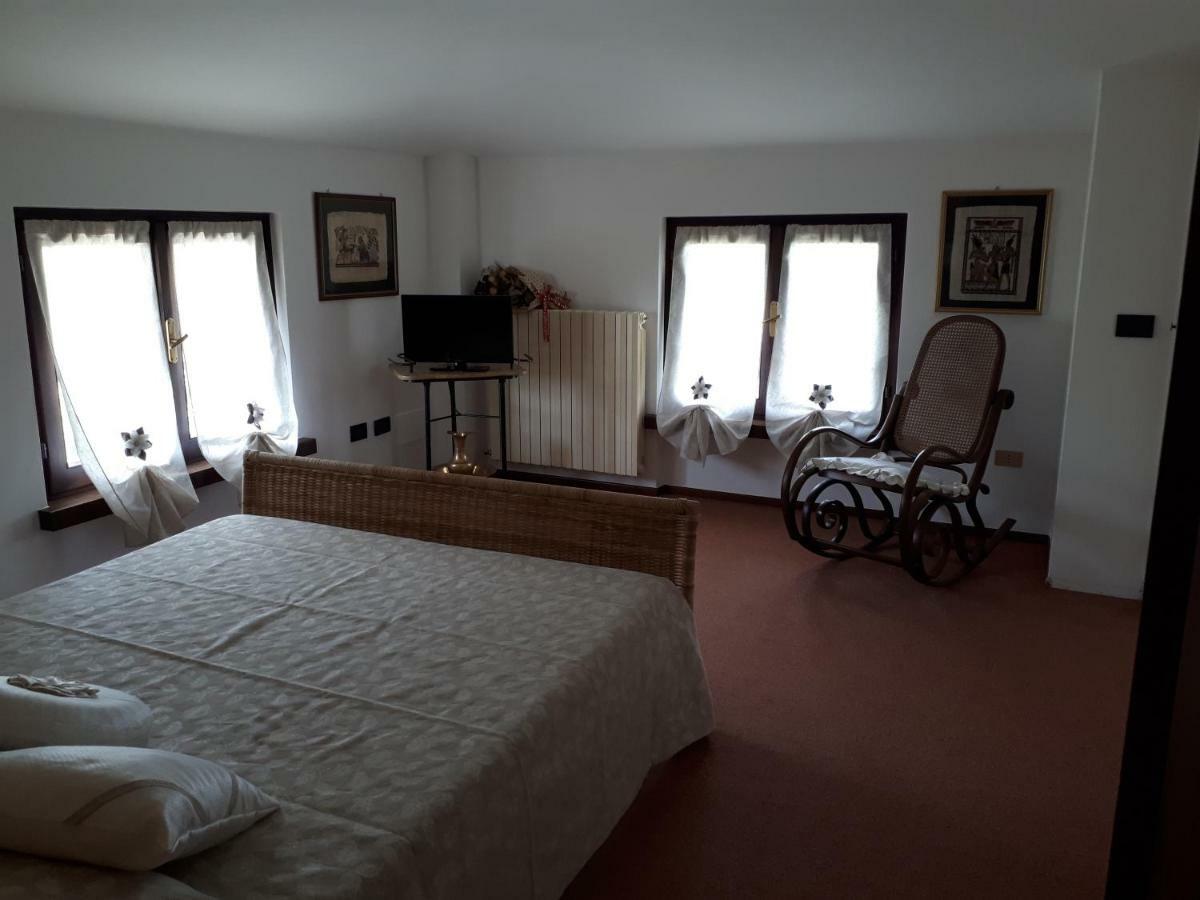Gabrimilla Apartment Puegnago Bagian luar foto